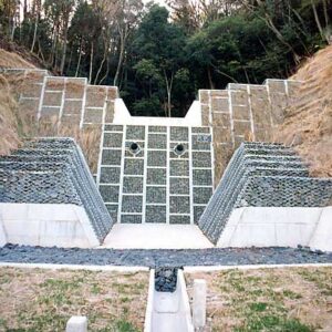 平成14年度 第1010-2･5-2号 中野１号地区急傾斜地崩壊対策工事